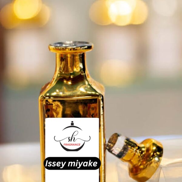 ISSEY MIYAKE
